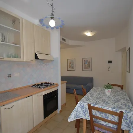 Olivo - 100 Mt Dal Mare *